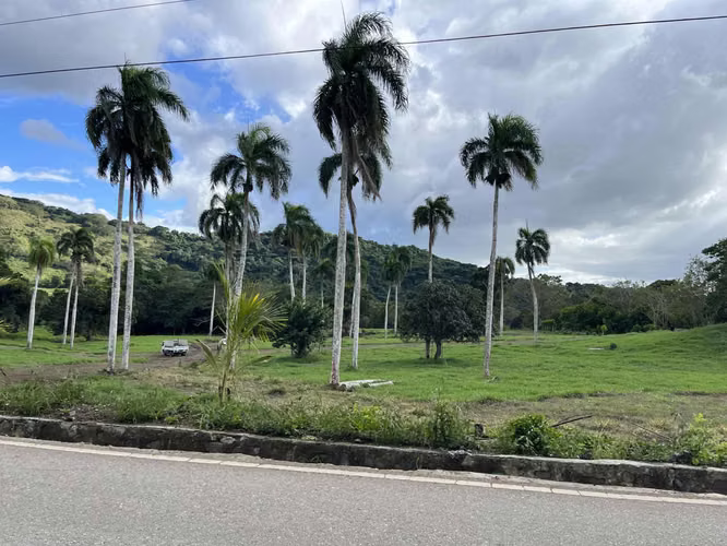 Terreno en Hato Mayor, Yerba Buena - Imagen 2