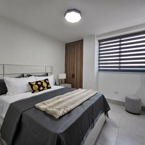 Apartamento en alquiler en la esmeralda Santiago - Imagen 4