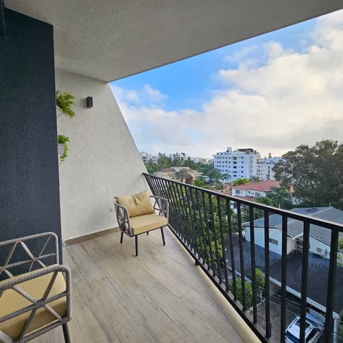 Apartamento en alquiler en la esmeralda Santiago - Imagen 5