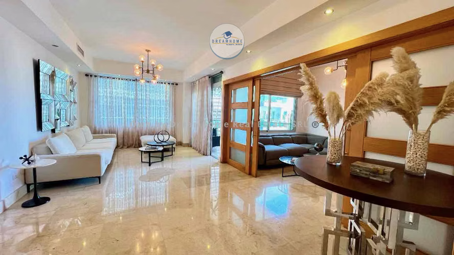 En Piantini acogedor apartamento de 3 habitaciones con balcón terraza ID 2752