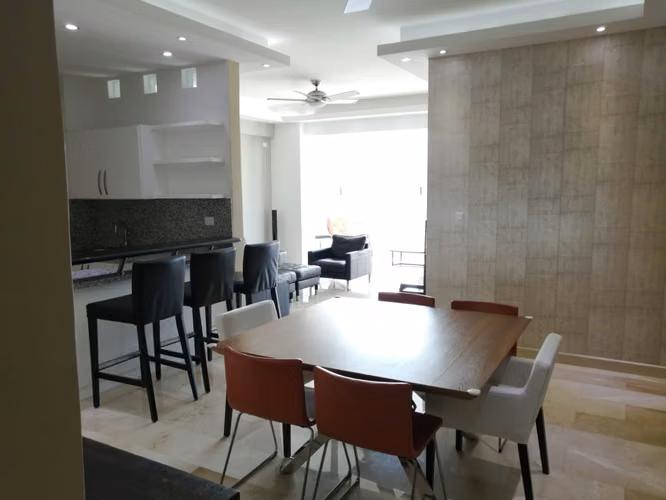 Alquilo Moderno Apartamento Amueblado en la Esperilla - Imagen 3