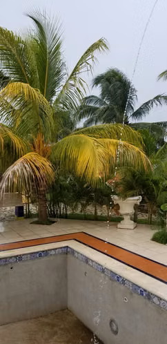Casa de dos niveles con costa y hermosa vista en Baní