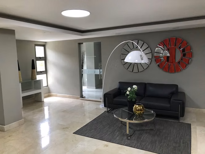 Apartamento de dos hab en La Esperilla con balcon