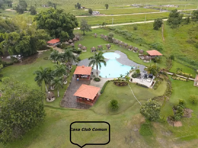 Casa Mona-Lago de Reyes en Guerra-Bayaguana de dos habitaciones - Imagen 5