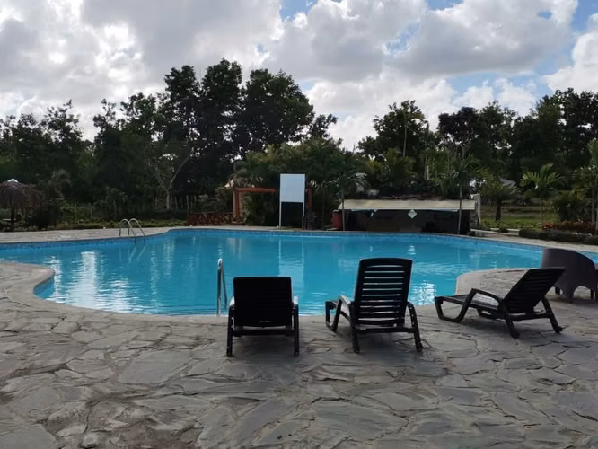 Casa Mona-Lago de Reyes en Guerra-Bayaguana de dos habitaciones - Imagen 3