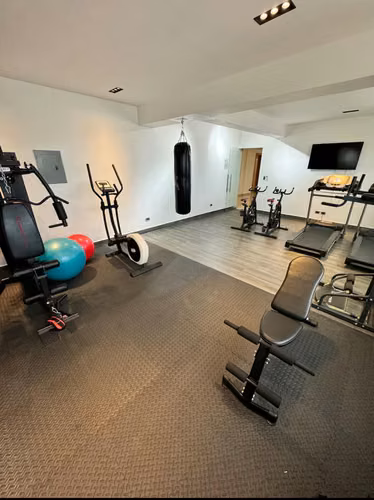 Apartamento en Venta, Amueblado en Renacimiento, Distrito Nacional.