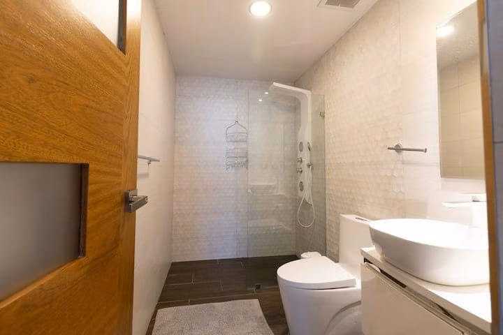 Apartamento En Alquiler De 2 Habitaciones Y 3 Baños En Piantini - Imagen 7