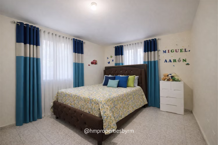 Venta de Amplia Casa de 2 niveles en Miramar – Av. Independencia - Imagen 6