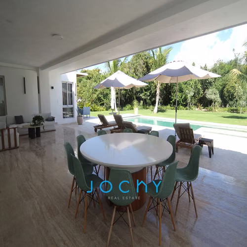 Jochy Real Estate vende, villa en Casa de Campo, La Romana, R.D - Imagen 6