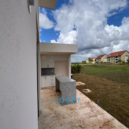 Jochy Real Estate vende, villa en La Estancia Golf Resort, La Romana, R.D