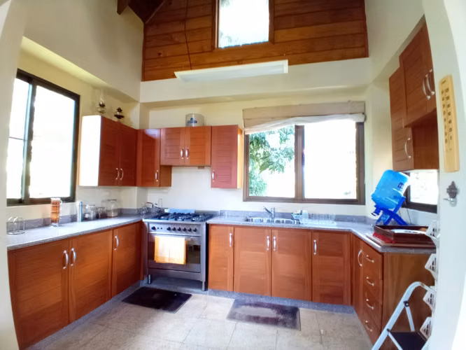 Hermosa Villa En Venta En Los Alpes Jarabacoa - Imagen 5