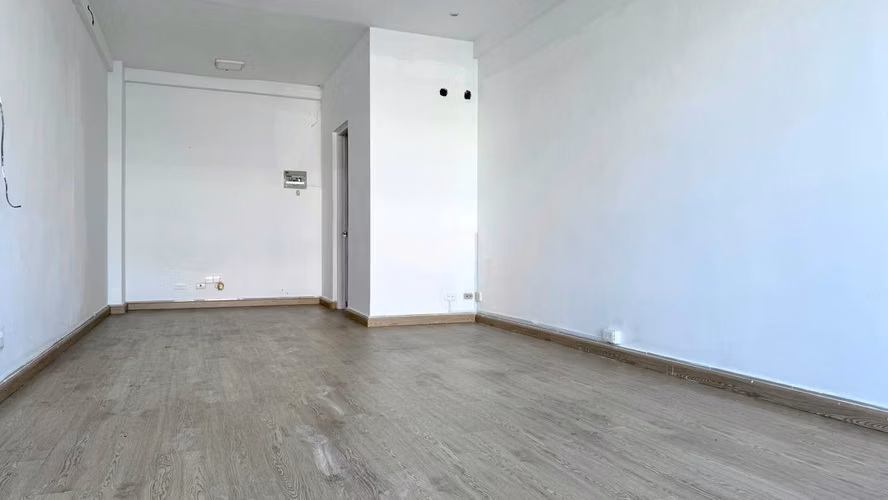 Local SEGUNDO PISO en alquiler en Evaristo Morales - Imagen 2