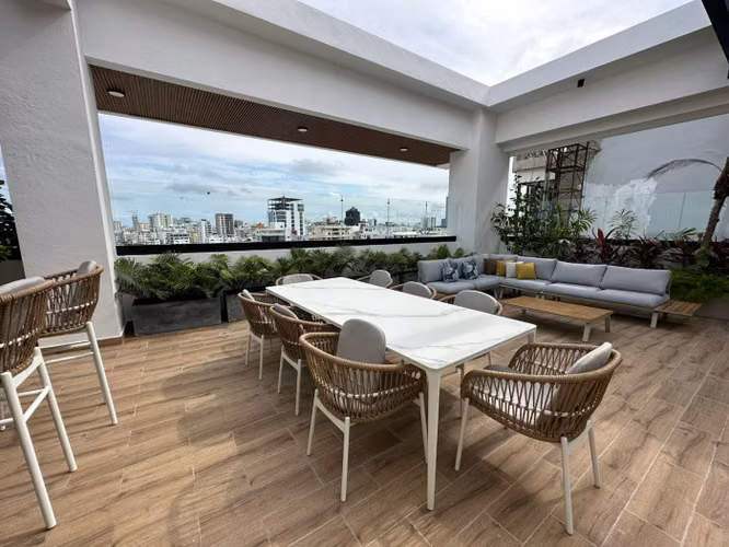 Apartamento en Alquiler Amueblado en el Naco - Imagen 3
