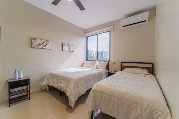 Apartamento en Venta en Santiago a 10 min del Aeropuerto Full Amueblado en Zona residencia
