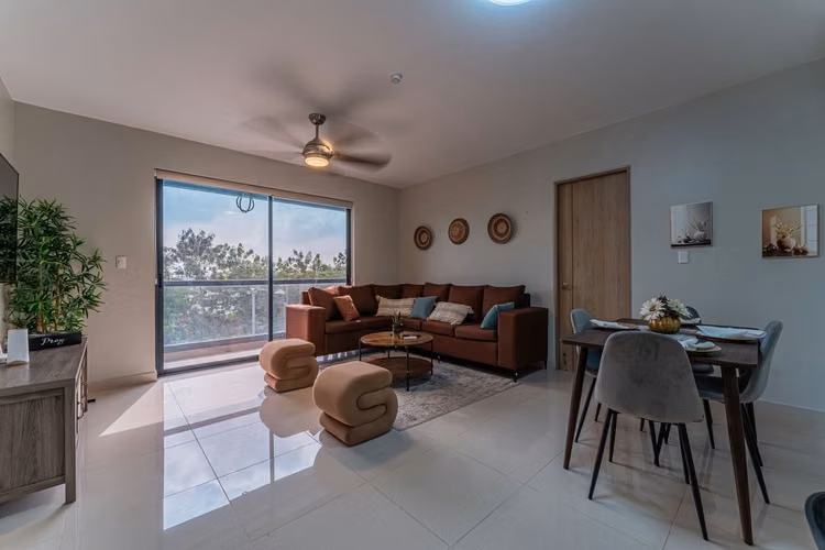Apartamento en Venta en Santiago a 10 min del Aeropuerto Full Amueblado en Zona residencia