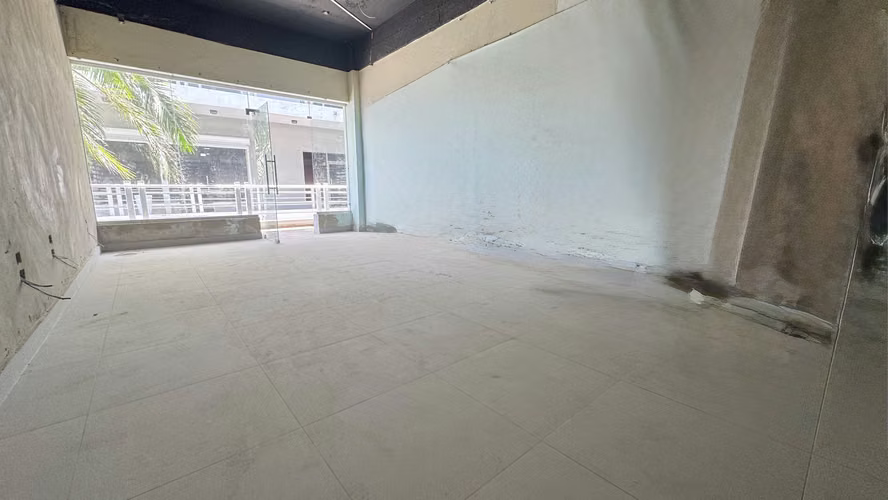 LOCAL COMERCIA | PISO 2 | PLAZA COMERCIAL - Imagen 2