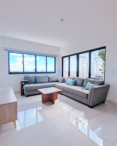  Ven y descubre este Encantador Penthouse en Naco 