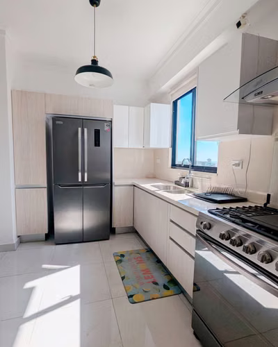  Ven a ver este Encantador Penthouse en Naco 