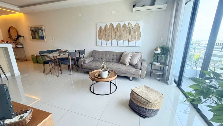 Moderno apartamento en alquiler amueblado de primera en Naco
