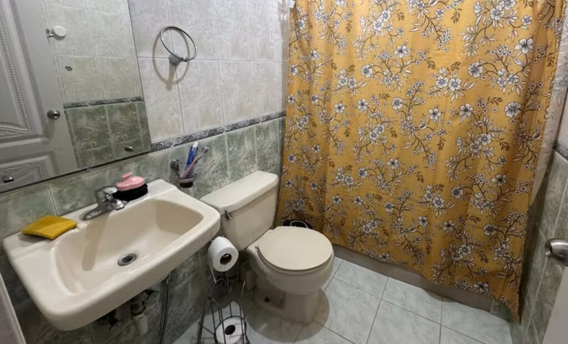 2850- CASA EN REP. DE COLOMBIA, STO. DGO.