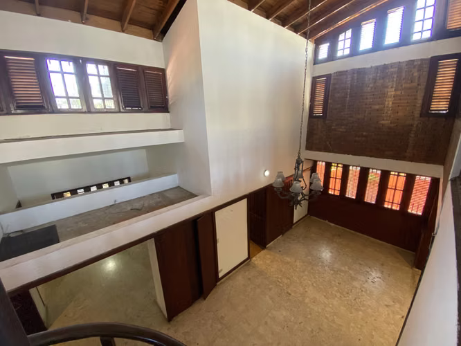 Casa de 5 Habitaciones en la Castellana, DN.