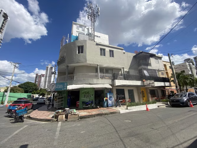 Venta Edificio Comercial / Residencial Bien Ubicado En Alma Rosa I. - Imagen 4
