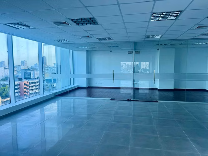 Local comercial u oficina en Alquiler en El Millon Santo Domingo - Imagen 3