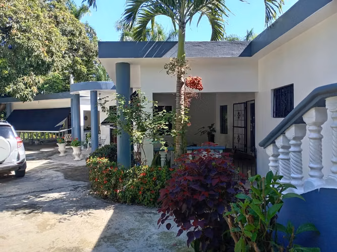 Villa Independiente en Jarabacoa de 6 habitaciones - Imagen 2