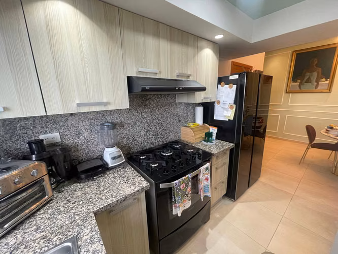 APARTAMENTO AMUEBLADO EN VENTA – EVARISTO MORALES | SANTO DOMINGO