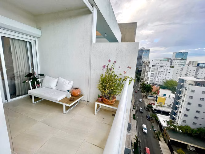 APARTAMENTO AMUEBLADO EN VENTA – EVARISTO MORALES | SANTO DOMINGO