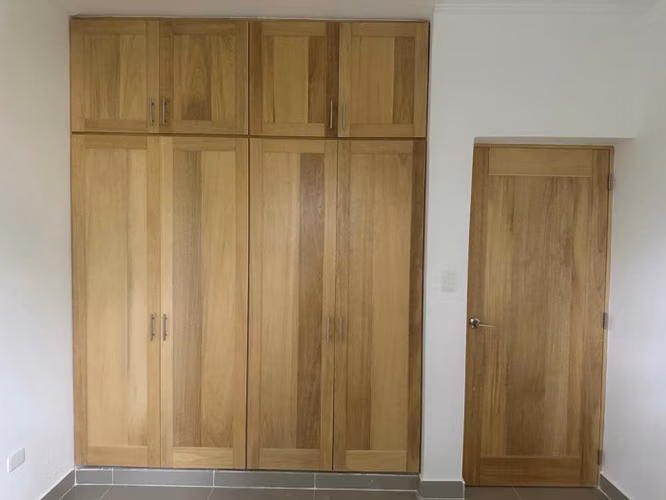 Venta De Apartamento, De 3 Habitaciones En El Marañón, Santo Domingo Norte