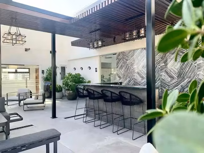 Apartamento En Alquiler De 1 Habitación Y 2 Baños En Piantini - Imagen 7