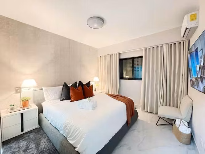 Apartamento En Alquiler De 1 Habitación Y 2 Baños En Piantini - Imagen 4