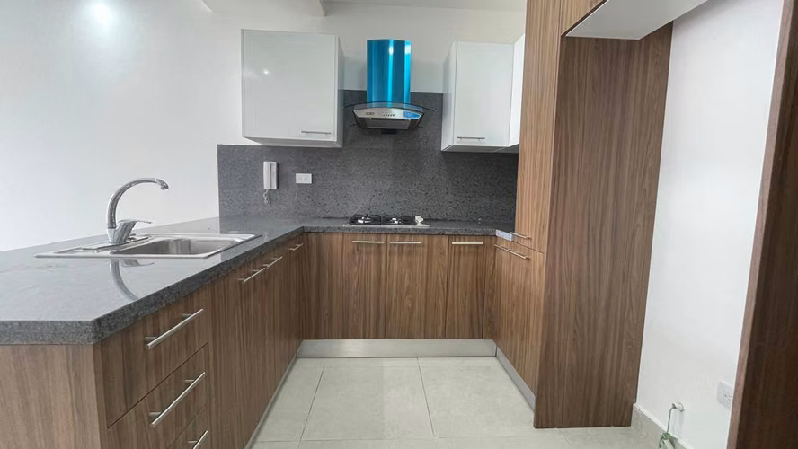 Apartamento en Alquiler 1 hab en Evaristo Morales - Imagen 3