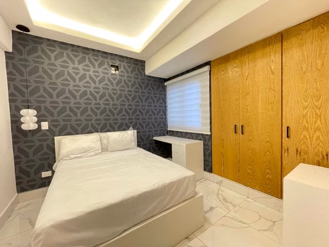 Apartamento En Alquiler De 3 Habitaciones Y 3 Baños En Naco - Imagen 5