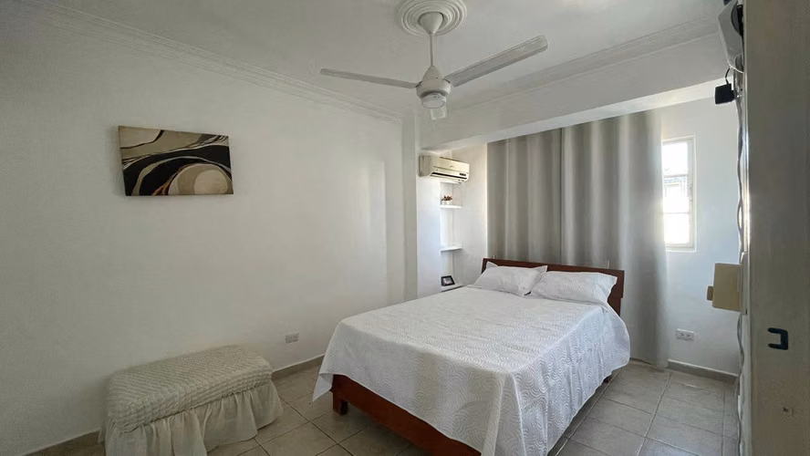 Apartamento Amoblado Alquiler en Miraflores. Santo Domingo - Imagen 4