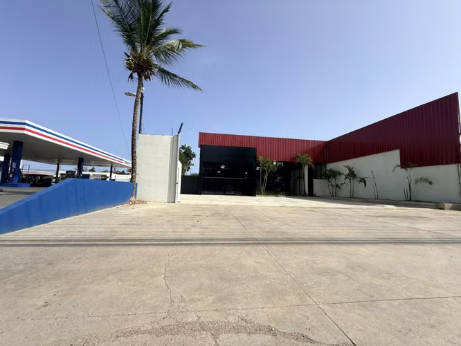 Local comercial en alquiler en San Isidro - Imagen 4
