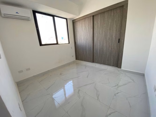 Apartamento de Inversión de 2 Habitaciones en Naco con Linea Blanca e Inquilino.