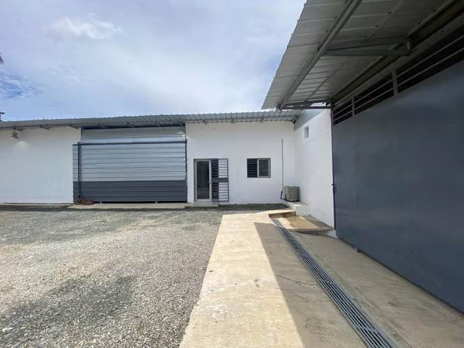 Nave Comercial Ideal para Retail y Supermercados