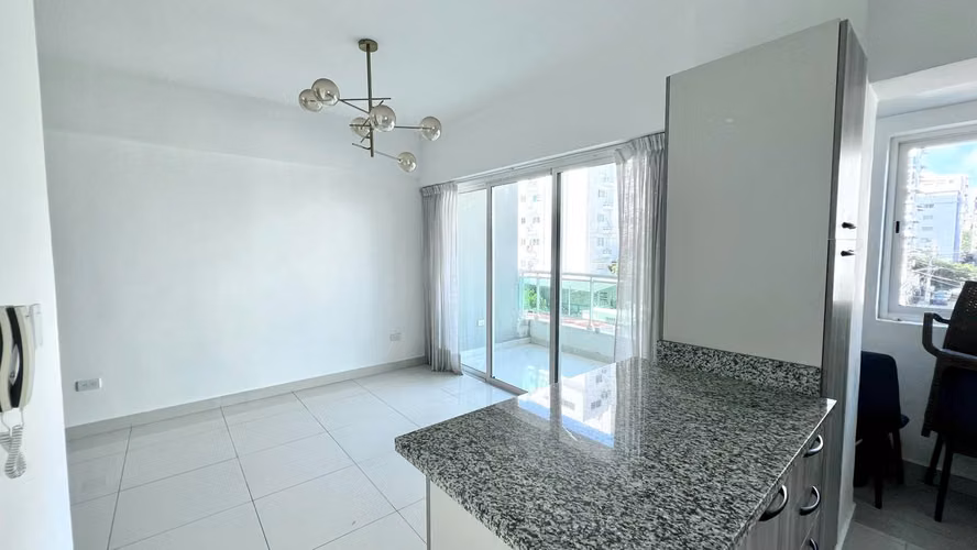 1 HAB | VENTA | EVARISTO MORALES