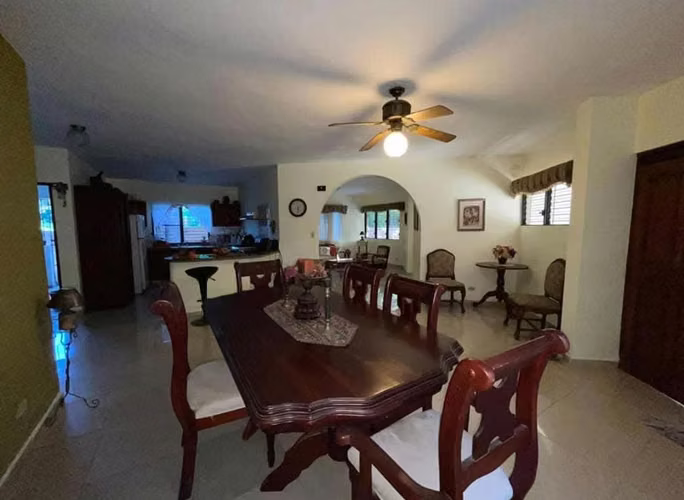 8906- CASA PROX. A PLAYA DORADA, PTO. PTA. - Imagen 4