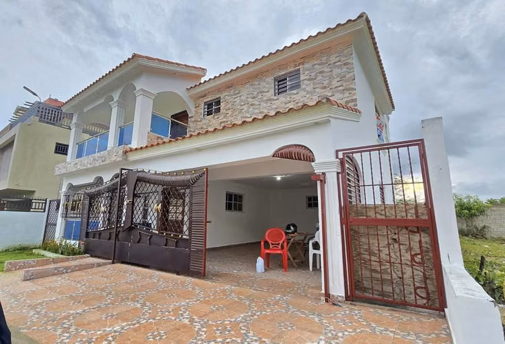 House for Sale City Modelo l, La Jacobo Majluta