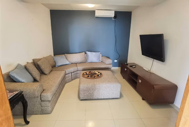 Apartamento de 3 habitaciones con Línea Blanca en Ensanche Paraiso, Santo Domingo