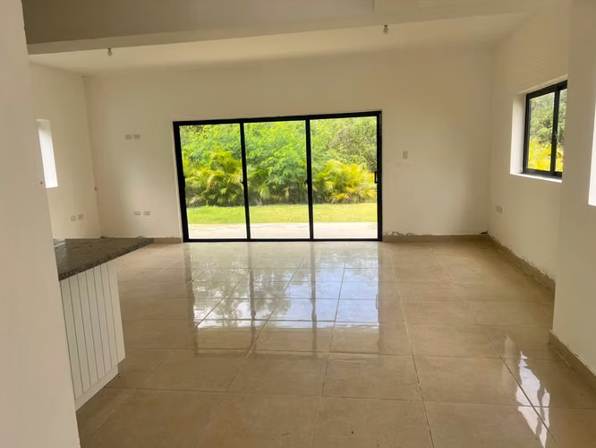 Casa en Venta o Alquiler en Residencial Don Pablo Bavaro - Imagen 4