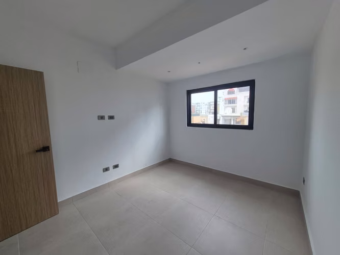 Apartamento en alquiler Evaristo Morales, 2 hab a estrenar - Imagen 5