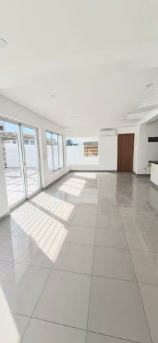 Villa en Venta y Alquiler en La Romana