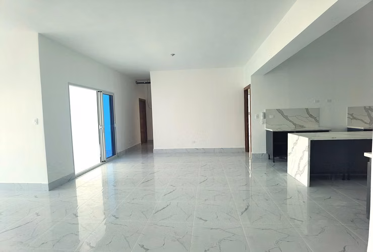 Apartamento de 3 habitaciones en Bella Vista - Imagen 4