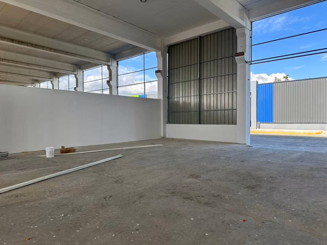 Warehouse for Rent on Las Américas Highway