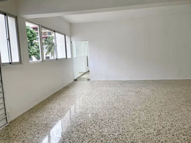 LOCAL COMERCIAL EN LA 27 DE FEBRERO | EVARISTO MORALES - Imagen 2