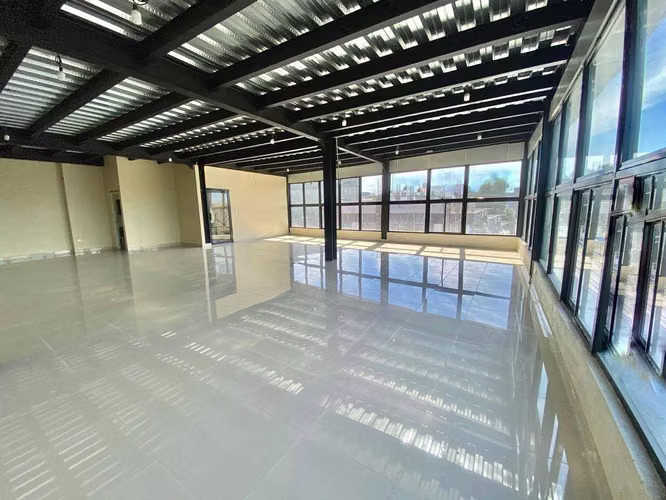 Alquiler Edificio Comercial Niveles – Ensanche Kennedy - Imagen 6